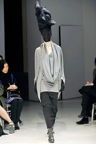 Look 18